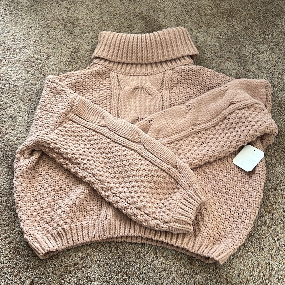 Brand new Alter'd State tan chunky sweater, size small